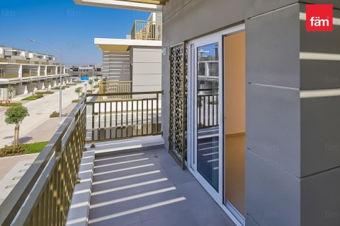 Dubai、UAE にあるタウンハウス販売中 3ベッドルーム、112.2 m2、No739098 - 写真 10