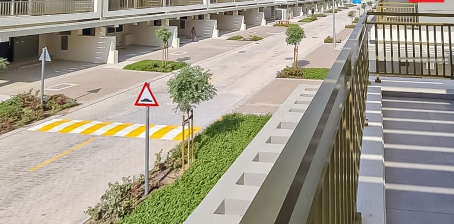 Dubai、UAEにあるタウンハウス 3ベッドルーム、112.2 m2 No739098