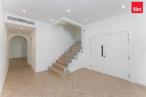 Vila v Al Furjan, Dubai, SAE 5 ložnice, 600 m² Č.: 621466 - fotografie 8