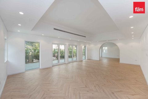 Vila v Al Furjan, Dubai, SAE 5 ložnice, 600 m² Č.: 621466 - fotografie 3