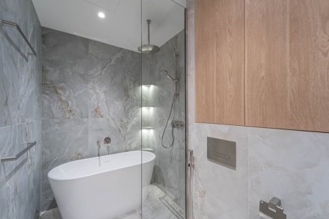 Apartment in 23 MARINA TOWER in Dubai Marina, UAE 3 bedrooms, 199 sq.m. № 734513 - photo 17