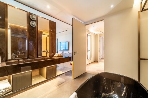 Apartment sa ICONIC TOWER sa Al Sufouh, Dubai, UAE 2 silid-tulugan, 119 sq.m. № 734509 - larawan 16