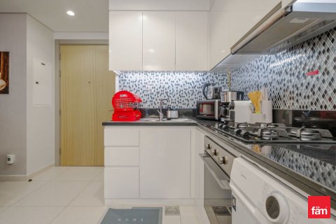 Apartamento en venta en Business Bay, Dubai, EAU 2 dormitorios, 75.2 m2 № 701367 - foto 7