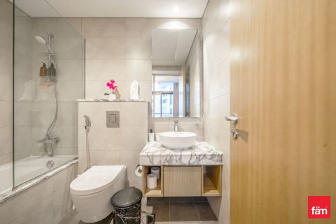 Apartamento en venta en Business Bay, Dubai, EAU 2 dormitorios, 75.2 m2 № 701367 - foto 20