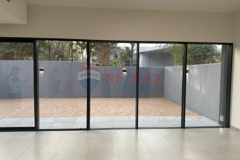 Řadový dům v Tilal City, Sharjah, SAE 3 ložnice, 231.2 m² Č.: 572731 - fotografie 9