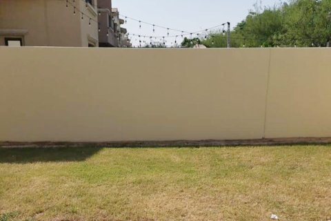 Таунхаус в Рим, Дубай, ОАЭ 4 спальни, 297м2 № 701681