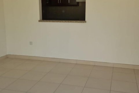 Casa urbana para arrendamento em Reem, Dubai, EAU 4 quartos, 297 m2 № 701681 - foto 2