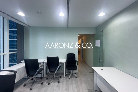 Business Bay、Dubai、UAE にあるオフィスの賃貸物件 76 m2、No702770 - 写真 2
