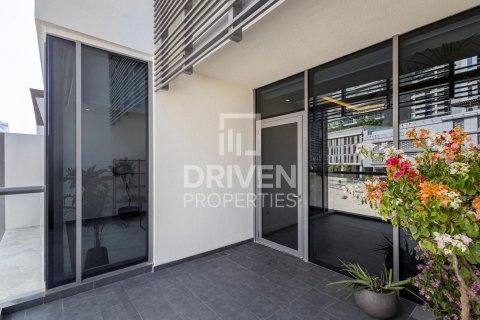 Business Bay, Dubai, BAE’de satılık townhouse 4 yatak odası, 423 m&sup2; No 602303 - fotoğraf 23