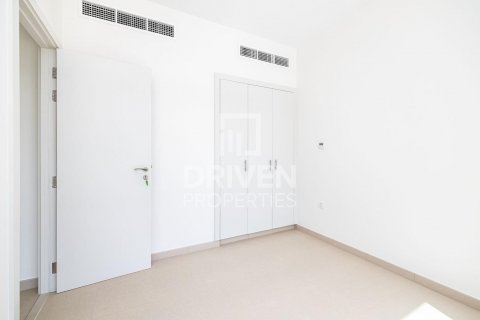 Townhouse in Town Square, Dubai, UAE 3 bedrooms, 191 sq.m. № 602304 - photo 11