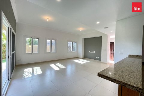 Adosado en venta en Dubai, EAU 3 dormitorios, 281.2 m2 № 548133 - foto 4