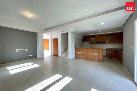 Adosado en Dubai, EAU 3 dormitorios, 281.2 m² № 548133