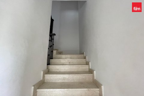 Adosado en venta en Dubai, EAU 3 dormitorios, 281.2 m2 № 548133 - foto 14