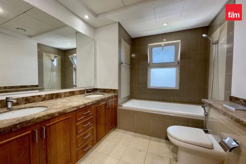 Adosado en venta en Dubai, EAU 3 dormitorios, 281.2 m2 № 548133 - foto 16