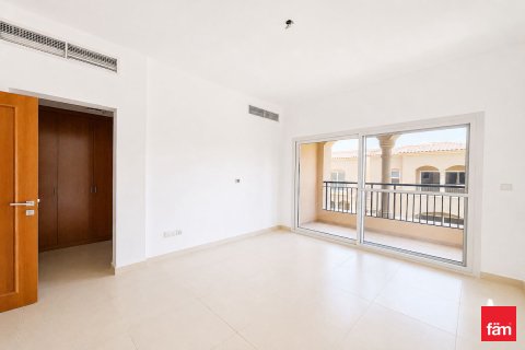 Müüa ridamaja asukohaga Dubai, AÜE: 3 magamistoaga, 281.2 m² Nr 548133 - pilt 20