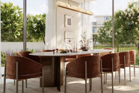 Βίλα σε Dubai Investment Park, ΗΑΕ 4 υπνοδωμάτια, 300 τ.μ. Αρ. 726556 - φωτογραφία 2