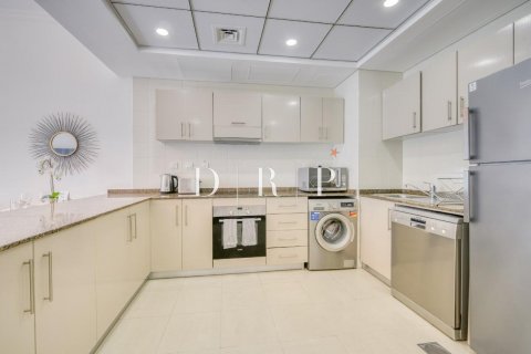 Apartment in Dubai Marina, Dubai, UAE 1 bedroom, 64.6 sq.m. № 565049 - photo 11