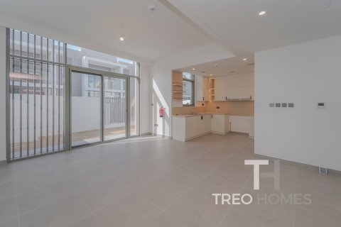 Townhouse in Arabian Ranches 3, Dubai, UAE 4 bedrooms, 234 sq.m. № 597575 - photo 5