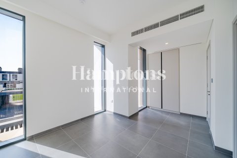 Villa til leje i Arabian Ranches 3, Dubai, UAE 4 soveværelser, 390.00679400 kvm № 660659 - foto 16