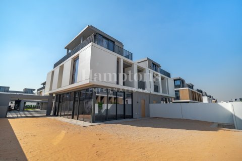 Villa para arrendamento em Arabian Ranches 3, Dubai, EAU 4 quartos, 390.00679400 m2 № 660659 - foto 6