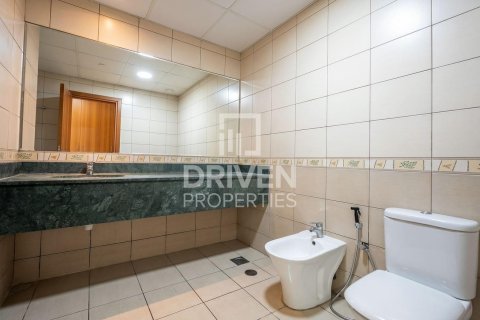 דירה למכירה ב Dubai Residence Complex, Dubai, איחוד האמירויות  2 חדרי שינה, 98.76 מ"ר, מספר 759318 - תמונה 17
