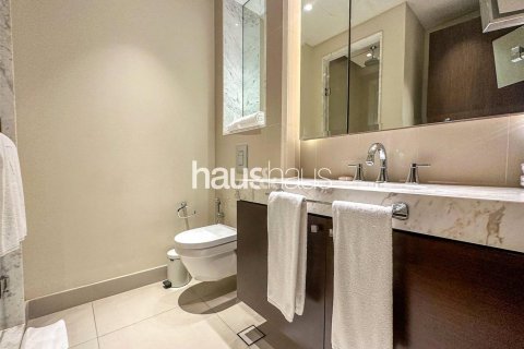 Apartament në Downtown Dubai (Downtown Burj Dubai), Dubai, Emiratet e Bashkuara Arabe 2 dhoma gjumi, 140 m2. № 626109 - Foto 14