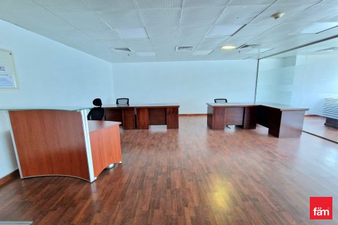 Opisina sa Dubai, UAE 100 sq.m. № 703890 - larawan 13