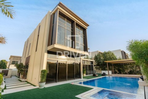 Villa in Dubai Hills Estate, Dubai, UAE 4 bedrooms, 691.01 sq.m. № 756520