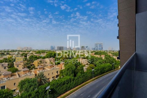 Lägenhet till försäljning i Dubai Sports City, Dubai, UAE 2 sovrum, 116.5 kvm Nr. 765216 - fotografi 24