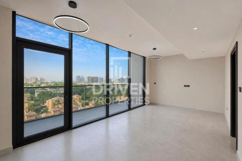 Lägenhet till försäljning i Dubai Sports City, Dubai, UAE 2 sovrum, 116.5 kvm Nr. 765216 - fotografi 1