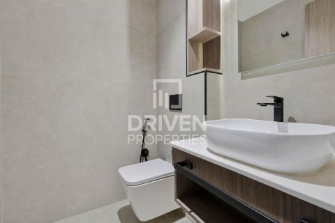 Lägenhet till försäljning i Dubai Sports City, Dubai, UAE 2 sovrum, 116.5 kvm Nr. 765216 - fotografi 12