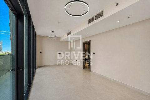 Lägenhet till försäljning i Dubai Sports City, Dubai, UAE 2 sovrum, 116.5 kvm Nr. 765216 - fotografi 2
