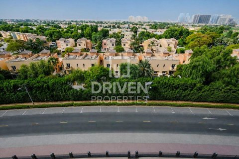Lägenhet till försäljning i Dubai Sports City, Dubai, UAE 2 sovrum, 116.5 kvm Nr. 765216 - fotografi 23