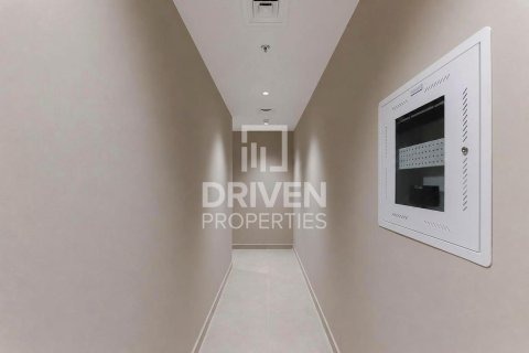 Lägenhet till försäljning i Dubai Sports City, Dubai, UAE 2 sovrum, 116.5 kvm Nr. 765216 - fotografi 14