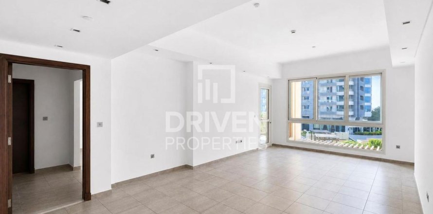 Apartament në Palm Jumeirah, Dubai, Emiratet e Bashkuara Arabe 2 dhoma gjumi, 179.77 m2. № 765288