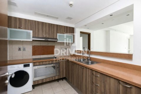 Apartament në Palm Jumeirah, Dubai, Emiratet e Bashkuara Arabe 2 dhoma gjumi, 179.77 m2. № 765288 - Foto 5