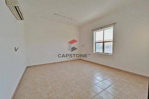Al Markhaniya, Al Ain, UAE의 임대용 빌라 침실 5개, 223제곱미터 번호 604569 - 사진 15