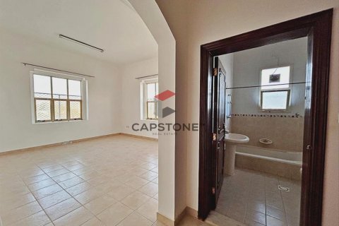 Al Markhaniya, Al Ain, UAE의 임대용 빌라 침실 5개, 223제곱미터 번호 604569 - 사진 21