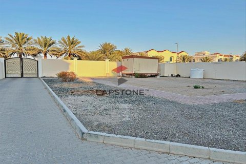 Al Markhaniya, Al Ain, UAE의 임대용 빌라 침실 5개, 223제곱미터 번호 604569 - 사진 3