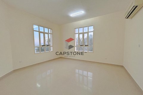 Villa in affitto a Al Towayya, Al Ain, EAU 6 camere da letto, 585 mq. № 604570 - foto 6