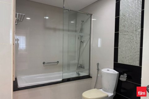 Lägenhet uthyres i Downtown Dubai (Downtown Burj Dubai), Dubai, UAE 1 sovrum, 78.4 kvm Nr. 693123 - fotografi 13