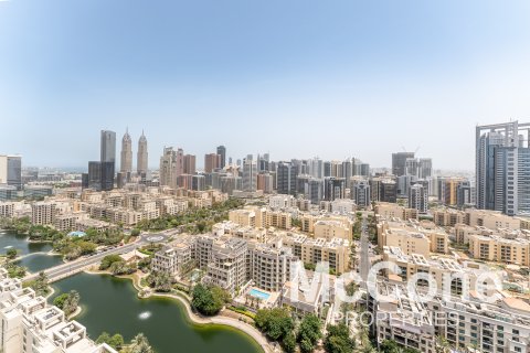 Apartament në The Views, Dubai, Emiratet e Bashkuara Arabe 1 dhomë gjumi, 68.19 m2. № 587466 - Foto 1