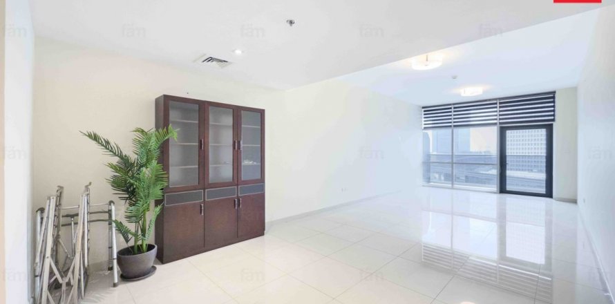 Квартира в Sheikh Zayed Road, Дубай, ОАЭ 3 спальни, 251.7м2 № 614325