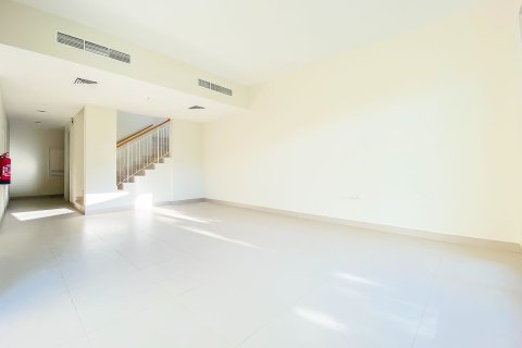 Kuća u nizu u gradu Dubai Hills Estate, Dubai, UAE 3 spavaće sobe, 197.23 m2 Br. 764396 - Slika 3