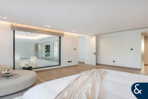 Vila v Jumeirah Islands, Dubai, SAE 4 spálne, 988 m2 č. 698239 - Fotografia 20