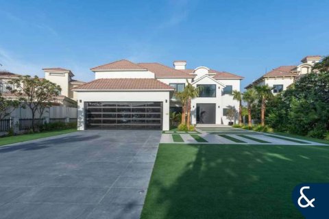 Vila v Jumeirah Islands, Dubai, SAE 4 spálne, 988 m2 č. 698239 - Fotografia 3