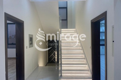 Vila v Al Shamkha, Abu Dhabi, SAE 5 ložnice, 520.6 m² Č.: 597241 - fotografie 2