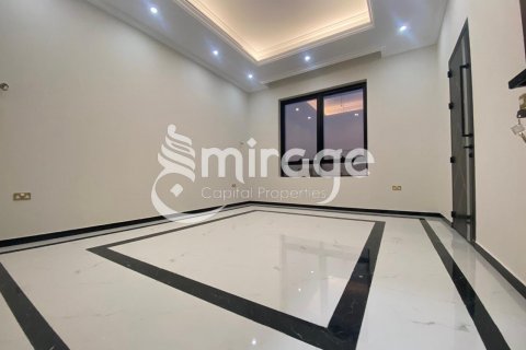 Vila v Al Shamkha, Abu Dhabi, SAE 5 ložnice, 520.6 m² Č.: 597241 - fotografie 3