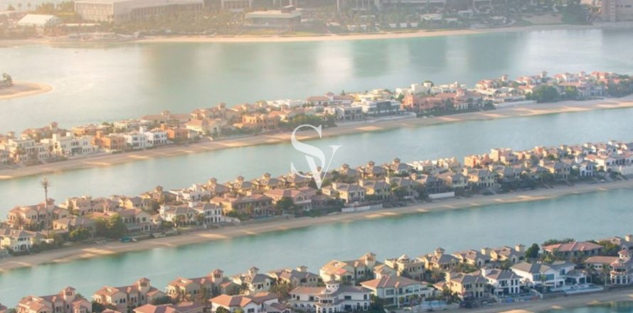 Korter asukohaga Palm Jumeirah, Dubai, AÜE: 6 magamistoaga, 1151 m² Nr 702877