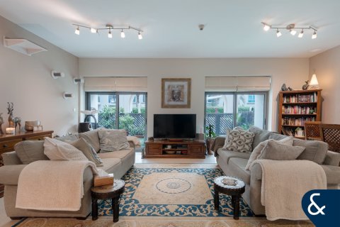 آپارتمان برای فروش در  The Views، Dubai، امارات متحده عربی  2 خوابه ، 181 متر مربع ، شماره 671595 - تصویر 3